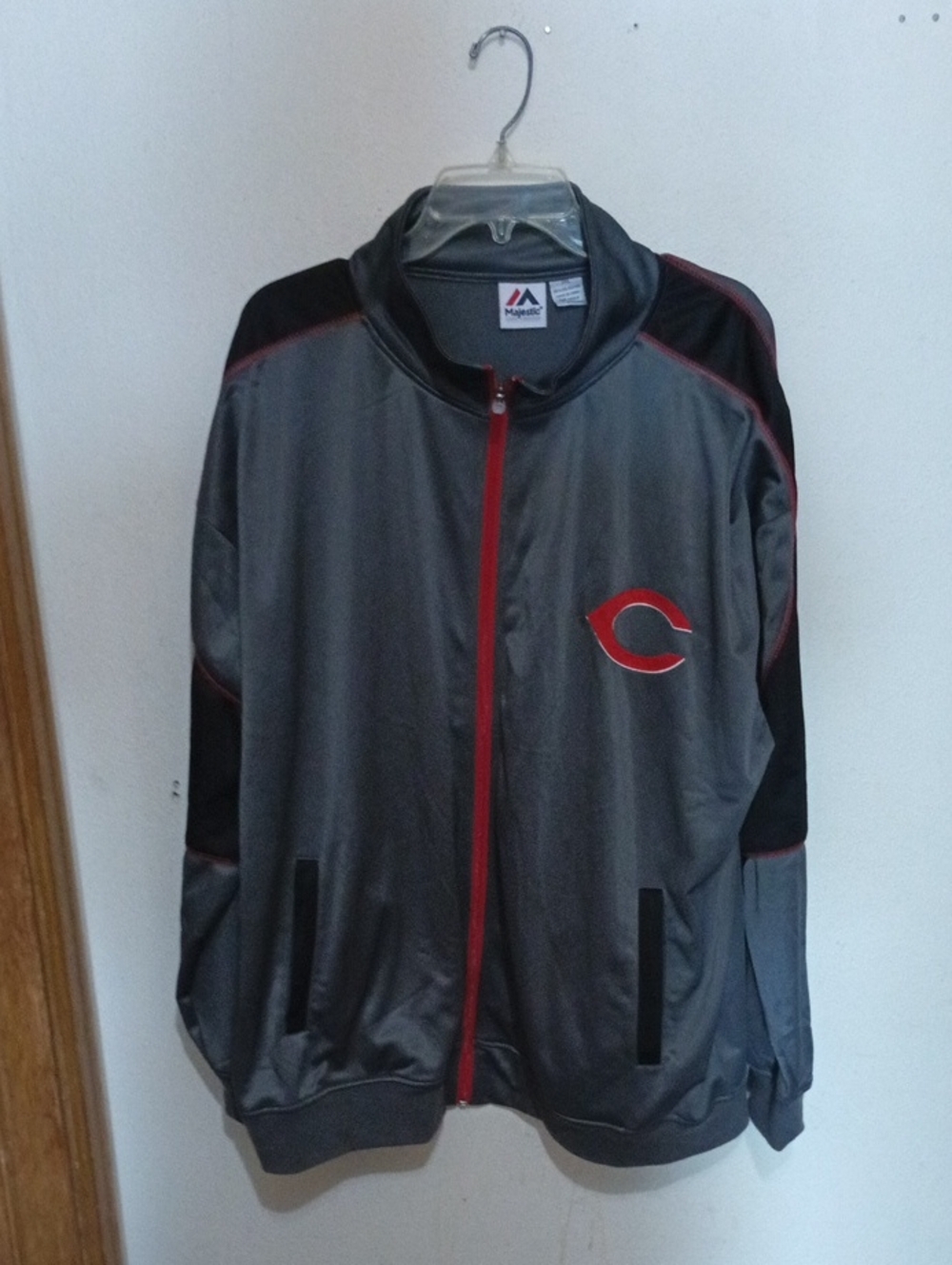 Cincinnati Reds Vintage Zip Up Jacket